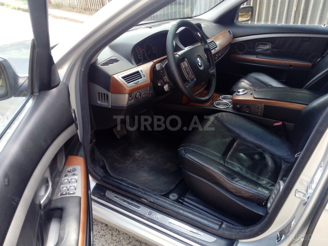 BMW 745 2002, 238,000 km - 4.4 l - Sumqayıt