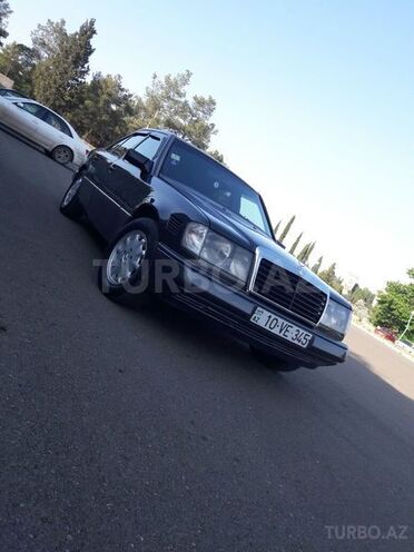 Mercedes E 250 1993, 495,440 km - 2.5 л - Gəncə