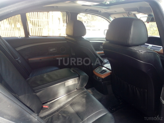BMW 745 2002, 238,000 km - 4.4 l - Sumqayıt