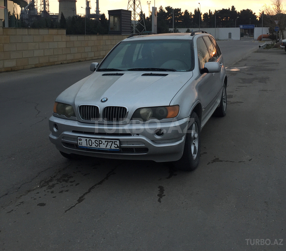 BMW X5 2001, 300,000 km - 4.4 л - Bakı