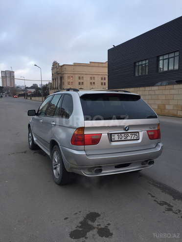 BMW X5 2001, 300,000 km - 4.4 л - Bakı