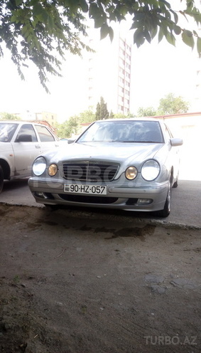 Mercedes E 240 2000, 276,300 km - 2.6 l - Bakı