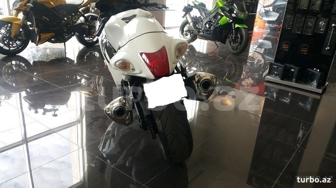 Suzuki GSX 1300 R Hayabusa 2009, 15,600 km - 1.3 л - Bakı