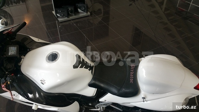Suzuki GSX 1300 R Hayabusa 2009, 15,600 km - 1.3 л - Bakı