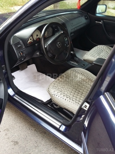 Mercedes C 230 1998, 300,000 km - 2.3 л - Bakı