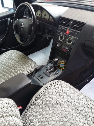 Mercedes C 230 1998, 300,000 km - 2.3 л - Bakı