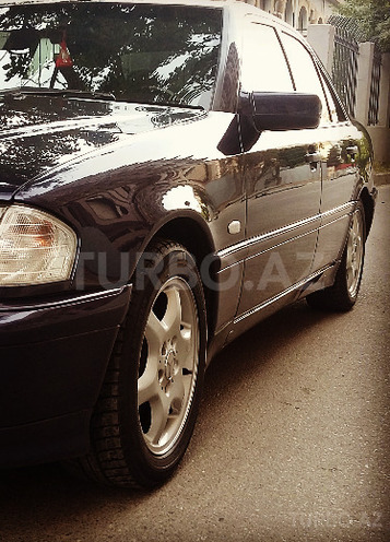 Mercedes C 230 1998, 300,000 km - 2.3 л - Bakı