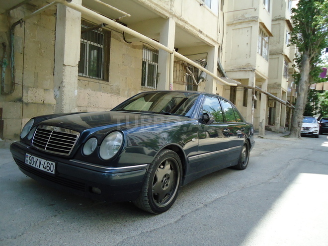 Mercedes E 280 1997, 347,000 km - 2.8 l - Bakı