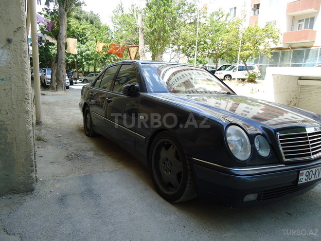 Mercedes E 280 1997, 347,000 km - 2.8 l - Bakı