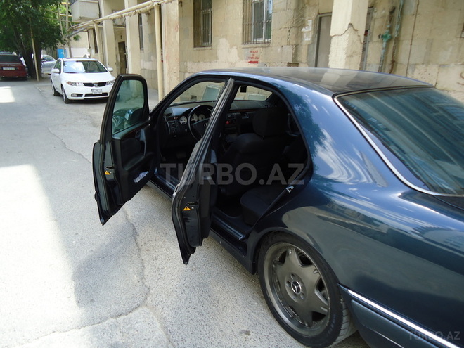 Mercedes E 280 1997, 347,000 km - 2.8 l - Bakı