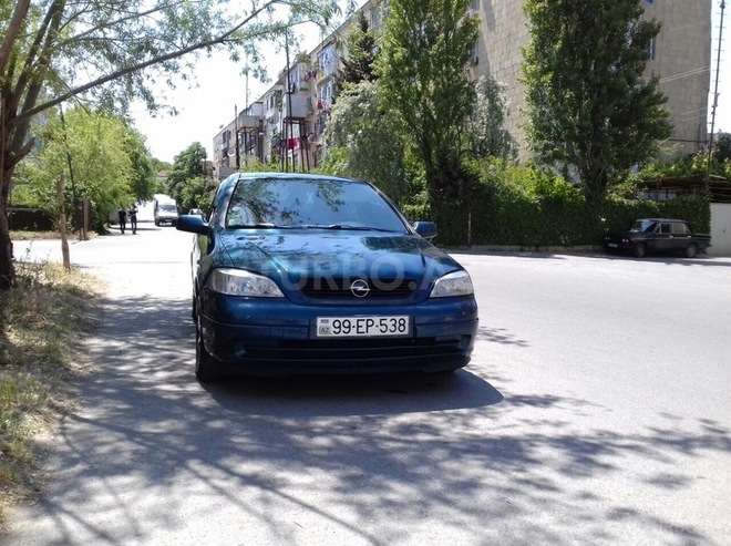 Opel Astra 2000, 198,000 km - 1.6 l - Bakı