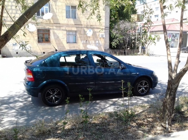 Opel Astra 2000, 198,000 km - 1.6 l - Bakı