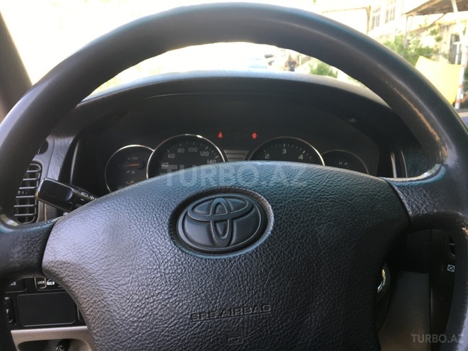 Toyota Land Cruiser 2004, 200,000 km - 4.2 l - Bakı