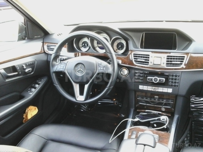 Mercedes E 250 2013, 145,000 km - 2.1 l - Bakı