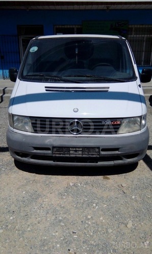 Mercedes Vito 110 2002, 235,000 km - 2.2 l - Bakı