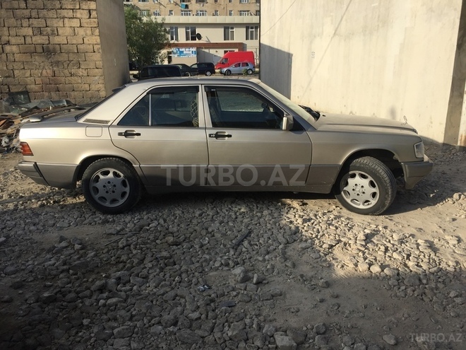 Mercedes 190 1990, 457,890 km - 2.5 l - Sumqayıt