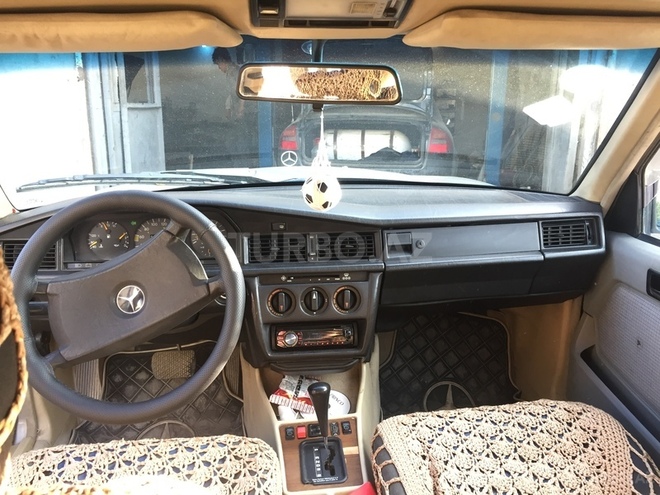 Mercedes 190 1990, 457,890 km - 2.5 l - Sumqayıt