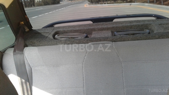 LADA (VAZ) 2115 2011, 88,935 km - 1.6 l - Şirvan