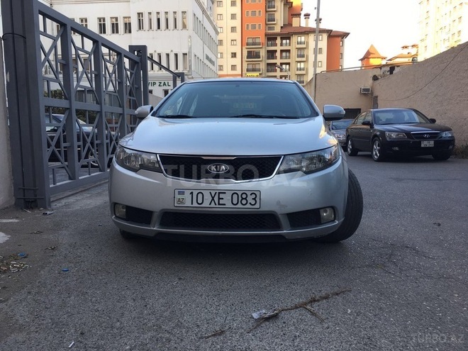 Kia Cerato 2010, 170,000 km - 2.0 l - Bakı