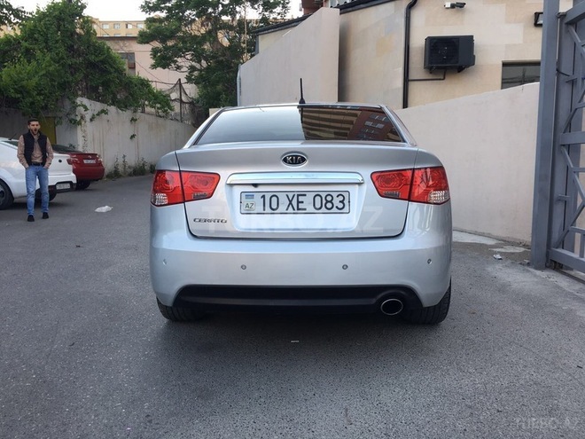 Kia Cerato 2010, 170,000 km - 2.0 l - Bakı