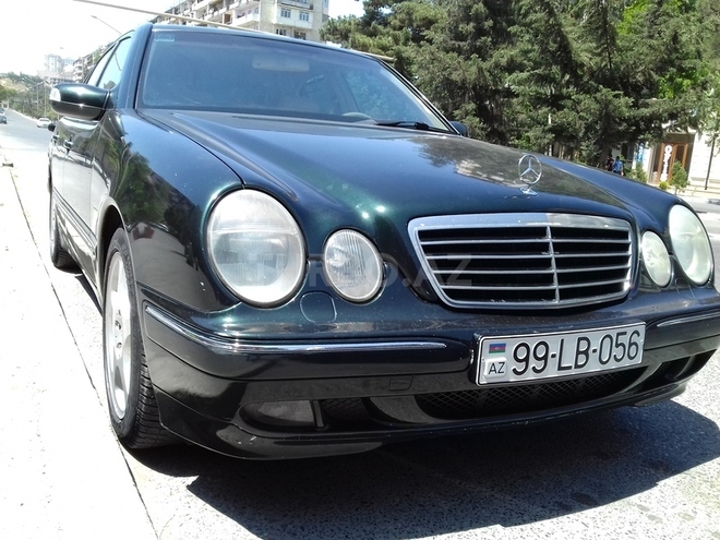 Mercedes E 280 2000, 250,000 km - 2.8 л - Bakı