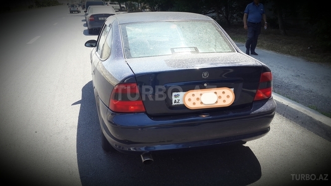 Opel Vectra 1998, 296,000 km - 1.8 l - Bakı