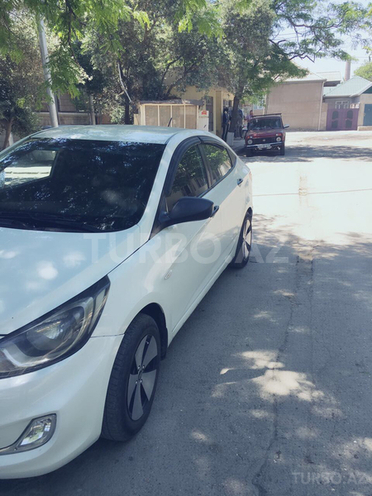 Hyundai Accent 2013, 162,345 km - 1.4 l - Bakı