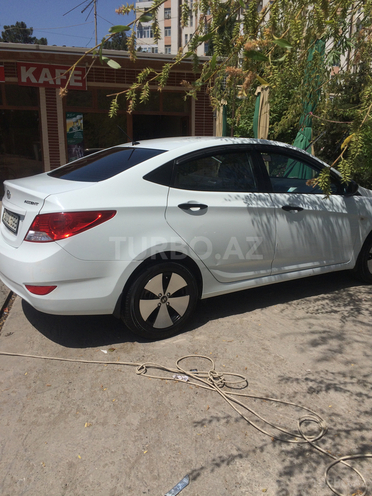 Hyundai Accent 2013, 162,345 km - 1.4 l - Bakı
