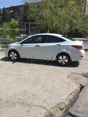 Hyundai Accent 2013, 162,345 km - 1.4 l - Bakı