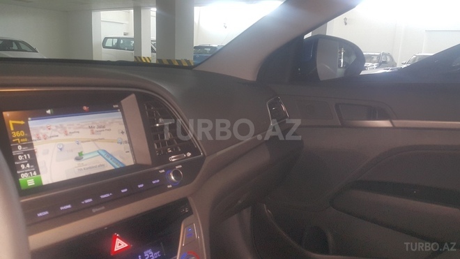 Hyundai Elantra 2015, 0 km - 2.0 л - Bakı