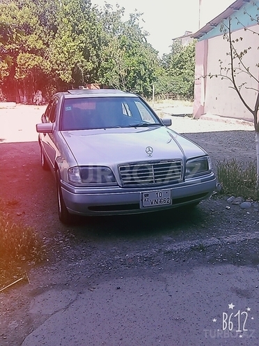 Mercedes C 180 1995, 263,000 km - 1.8 l - Gəncə