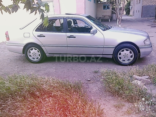 Mercedes C 180 1995, 263,000 km - 1.8 l - Gəncə