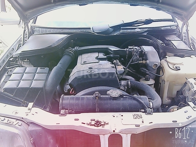 Mercedes C 180 1995, 263,000 km - 1.8 l - Gəncə