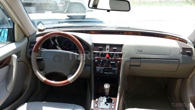 Mercedes C 230 1998, 182,000 km - 2.3 l - Xırdalan