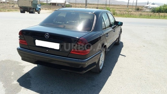 Mercedes C 230 1998, 182,000 km - 2.3 l - Xırdalan
