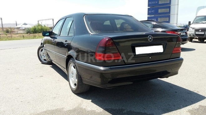 Mercedes C 230 1998, 182,000 km - 2.3 l - Xırdalan