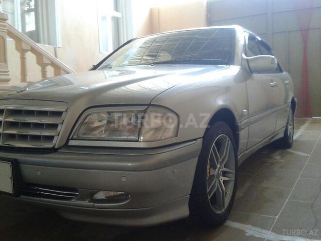 Mercedes C 200 2000, 170,000 km - 0.2 л - Göygöl