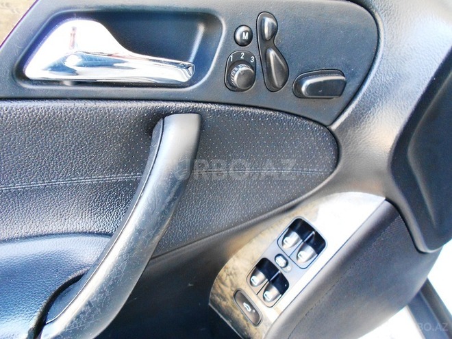 Mercedes C 230 2007, 216,000 km - 2.5 l - Bakı