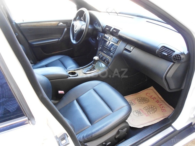 Mercedes C 230 2007, 216,000 km - 2.5 l - Bakı