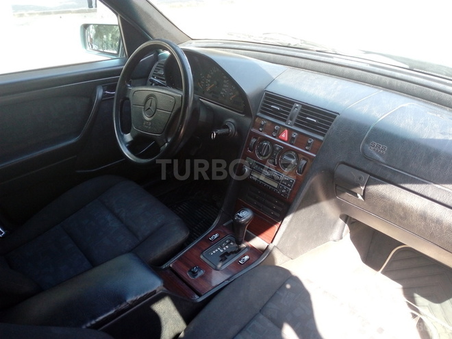 Mercedes C 200 1996, 248,000 km - 2.0 l - Sumqayıt