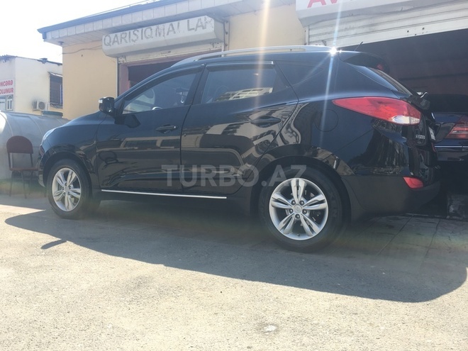 Hyundai ix35 2012, 62,000 km - 2.4 l - Bakı