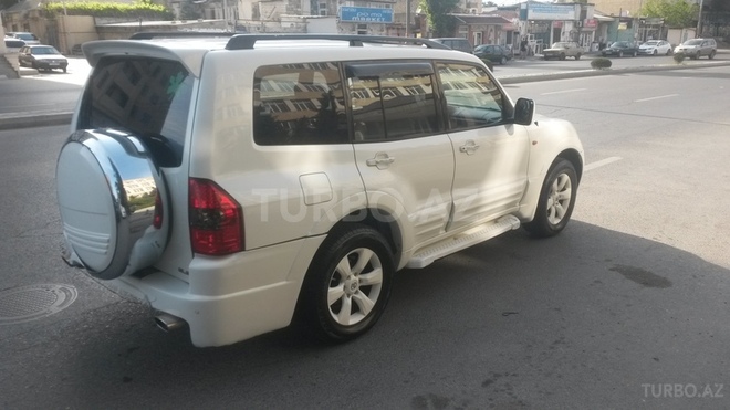 Mitsubishi Pajero 2002, 200,000 km - 3.0 l - Bakı