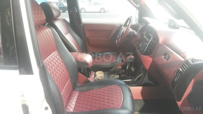 Mitsubishi Pajero 2002, 200,000 km - 3.0 l - Bakı