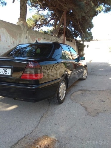 Mercedes C 180 1997, 210,000 km - 1.8 л - Bakı