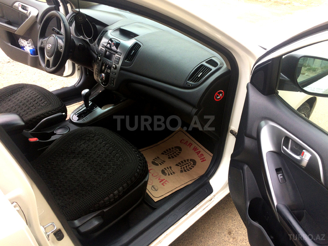 Kia Cerato 2010, 163,000 km - 2.0 l - Bakı