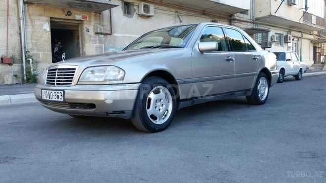 Mercedes C 180 1994, 250,000 km - 1.8 l - Bakı