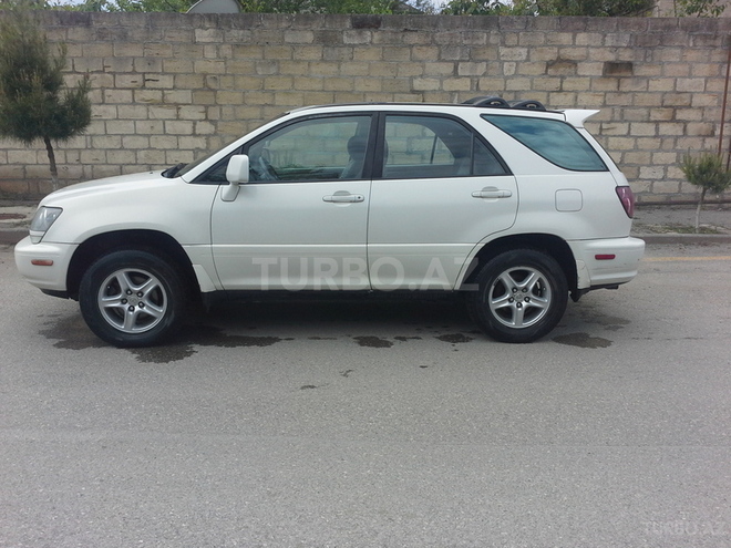 Lexus RX 300 2002, 95,809 km - 3.0 l - Quba