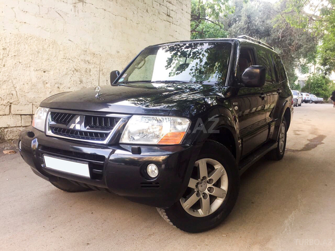 Mitsubishi Pajero 2006, 207,000 km - 3.8 л - Bakı