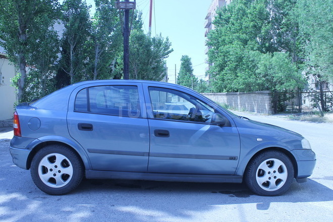 Opel Astra 1999, 204,900 km - 1.6 l - Bakı