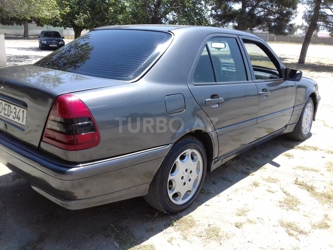 Mercedes C 200 1995, 465,249 km - 2.0 л - Bakı
